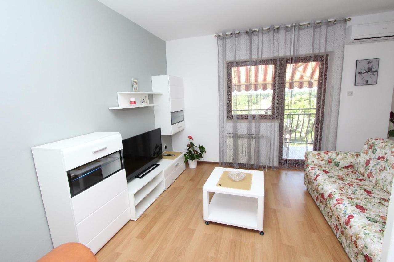 Apartments Filip Rovinj Exterior foto